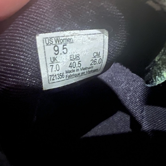 Vans Hawaiian print women’s 9.5 New without box - Picture 5 of 5